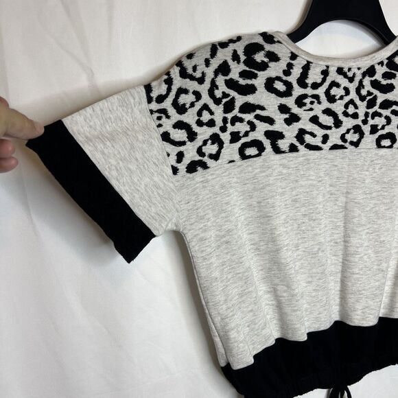 Moa Moa Women's Size Large Heather‎ Gray/Black Animal Print Cropped Top/Blouse - Picture 9 of 12